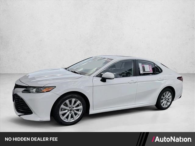 Used 2019 Toyota Camry LE FWD image 1