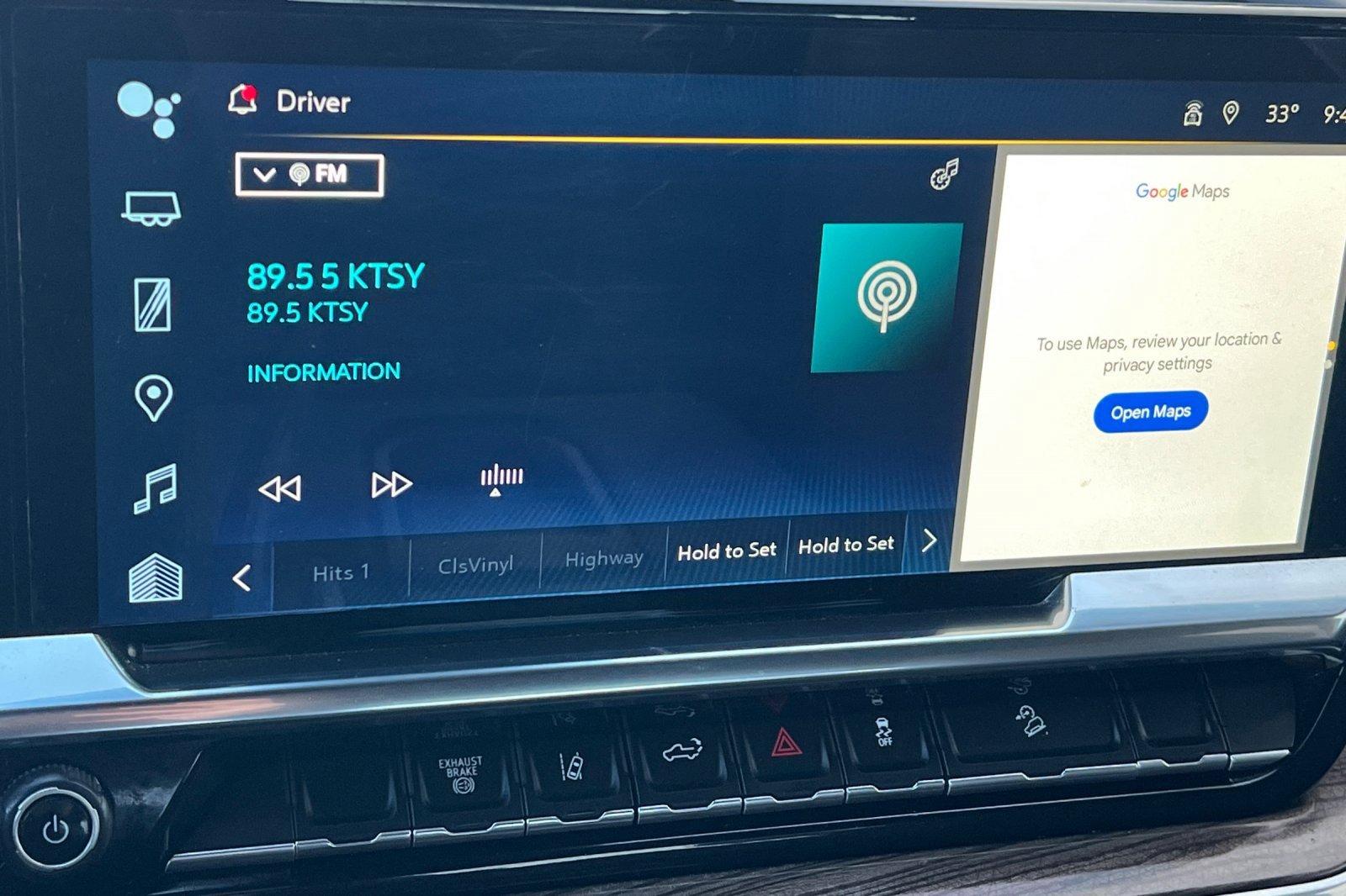 Used 2024 Chevrolet Silverado 2500 LT w/ Convenience Package image 17