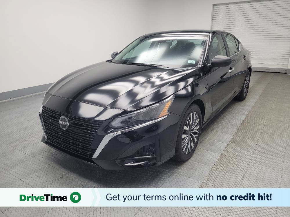 Used 2024 Nissan Altima 2.5 SV image 1