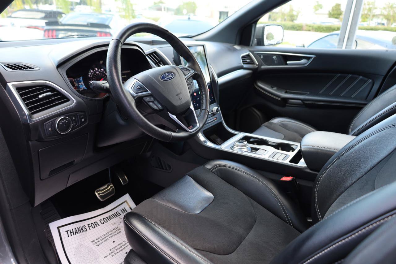 Used 2022 Ford Edge ST w/ Equipment Group 401A AWD/4WD image 8