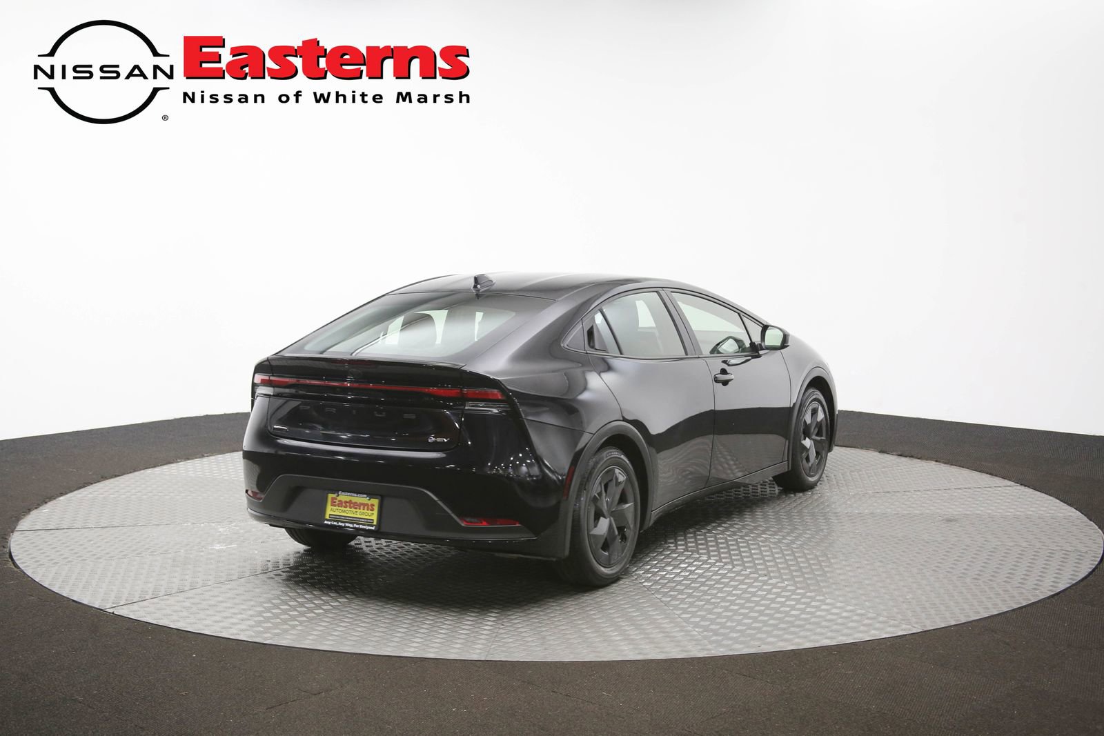 Used 2023 Toyota Prius LE FWD image 38