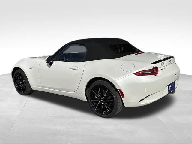 New 2026 MAZDA MX-5 Miata Grand Touring image 3