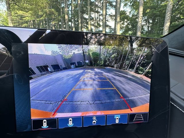 Used 2024 Chevrolet Corvette Z06 w/ Z07 Performance Package RWD image 34
