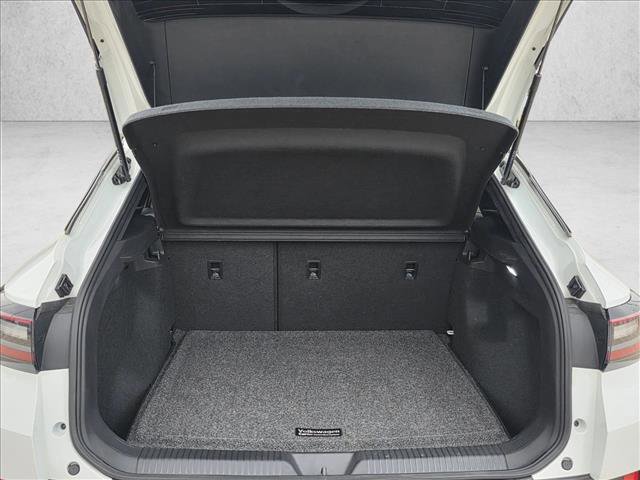 Used 2023 Volkswagen ID.4 Pro AWD/4WD image 23