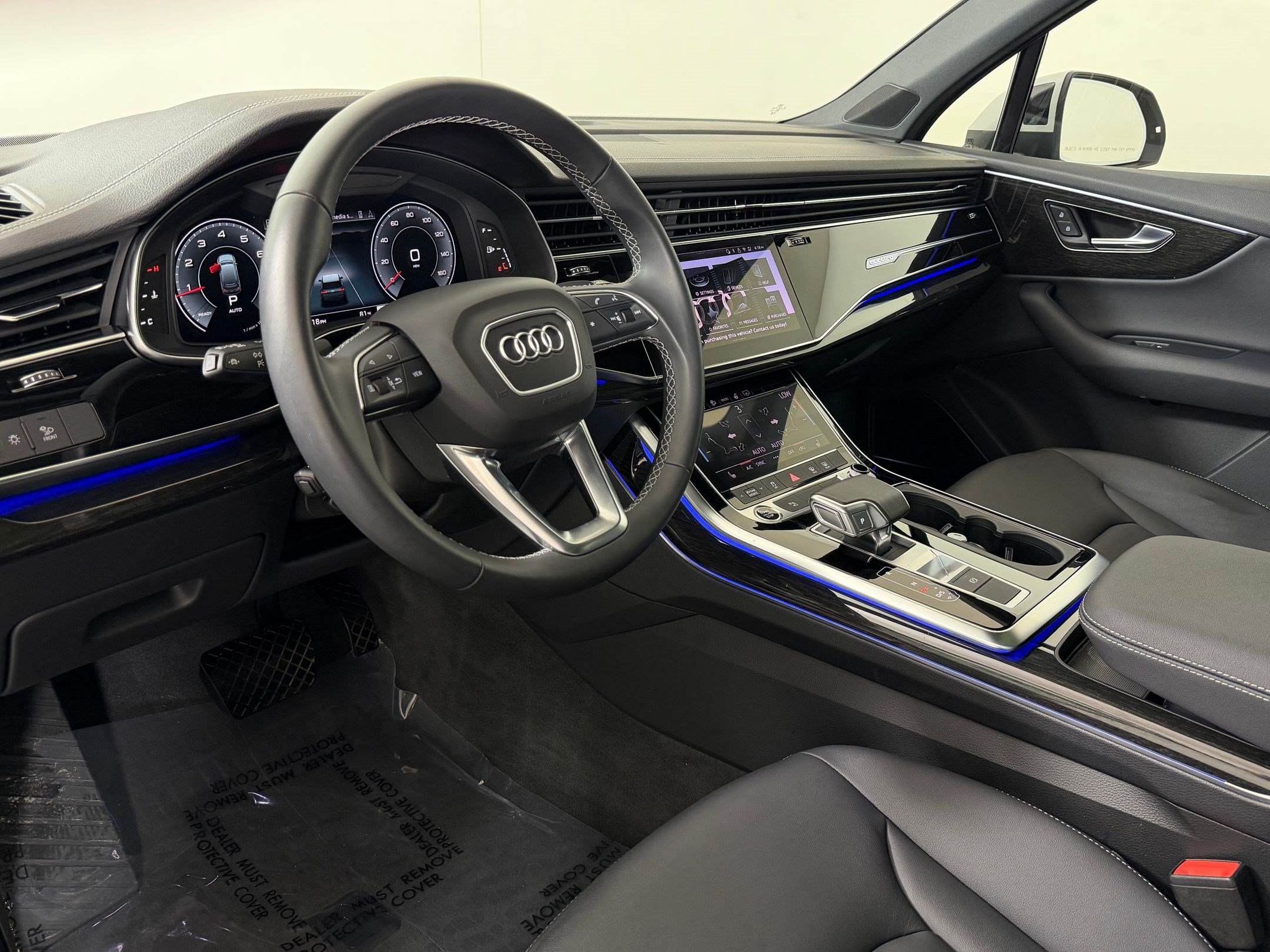 Certified 2026 Audi Q7 2.0T Premium w/ Convenience Plus Package AWD/4WD image 4