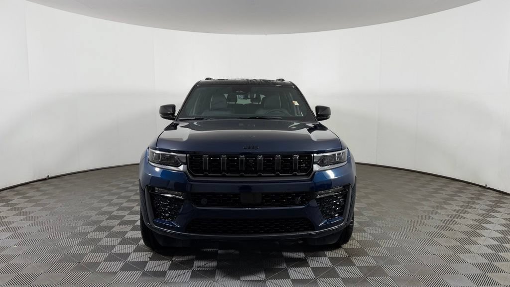 New 2027 Jeep Grand Cherokee L Summit w/ Obsidian Package AWD/4WD image 2