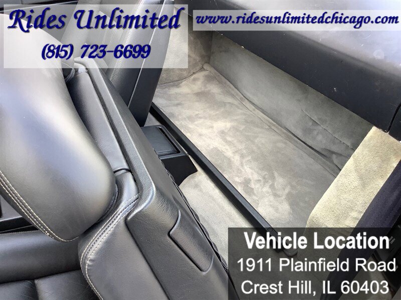 Used 1990 Cadillac Allante FWD image 21
