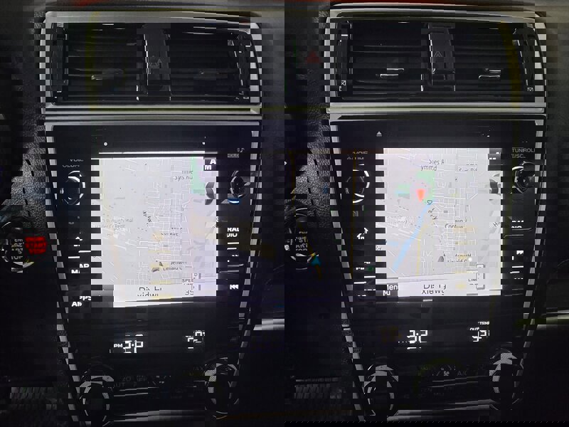 Used 2018 Subaru Outback 3.6R Touring image 25