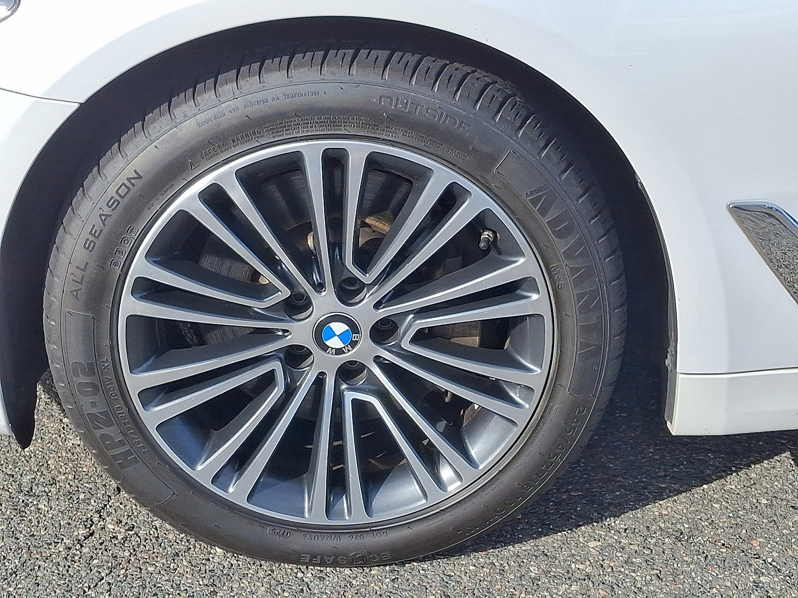 Used 2019 BMW 530i xDrive w/ Convenience Package image 8