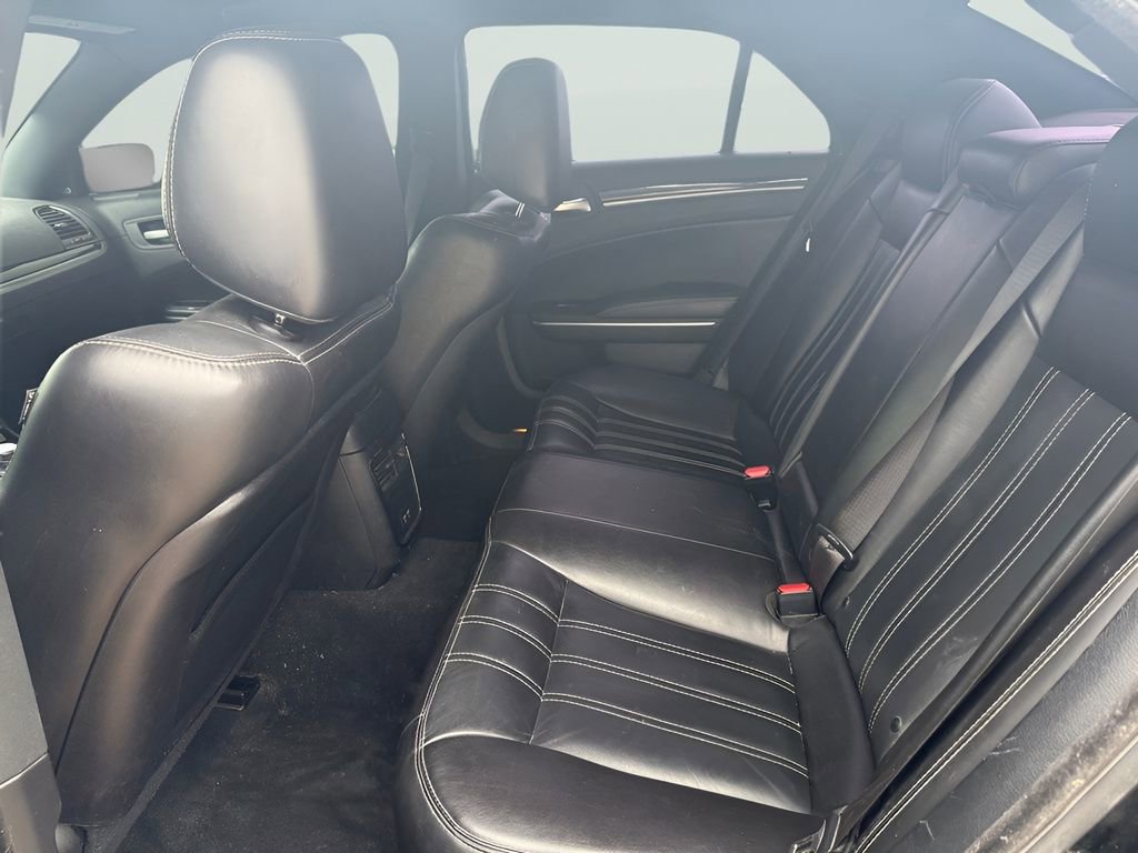 Used 2021 Chrysler 300 S RWD image 6
