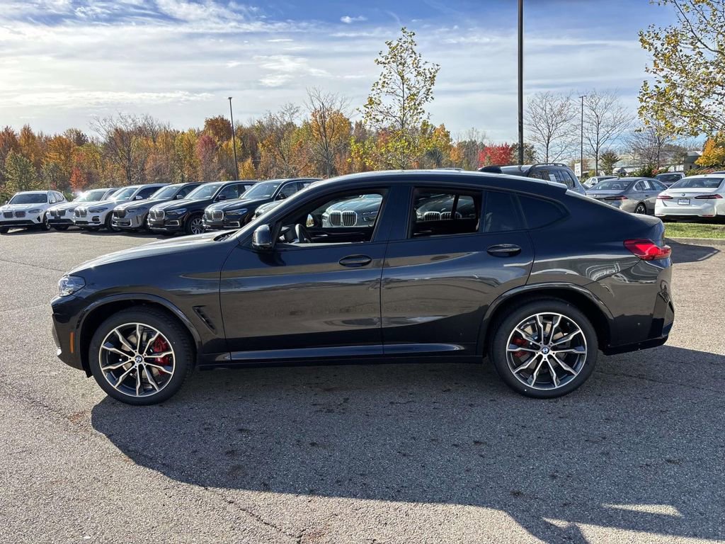 New 2025 BMW X4 M40i w/ Premium Package image 4