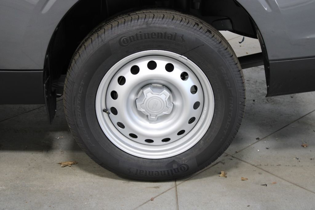 New 2026 Ford Maverick XL image 17