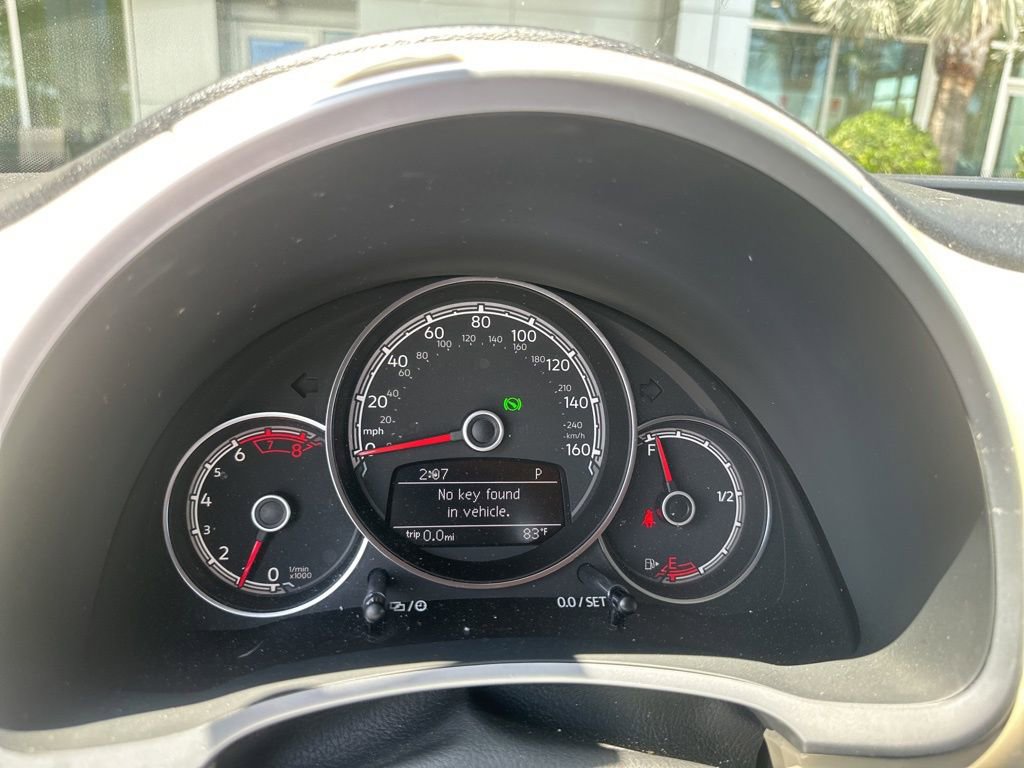 Used 2019 Volkswagen Beetle 2.0T Final Edition SEL FWD image 6