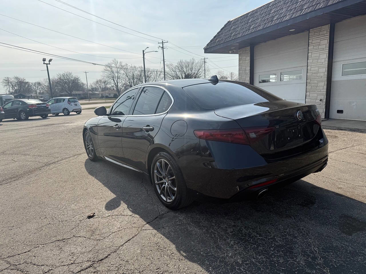 Used 2019 Alfa Romeo Giulia image 8