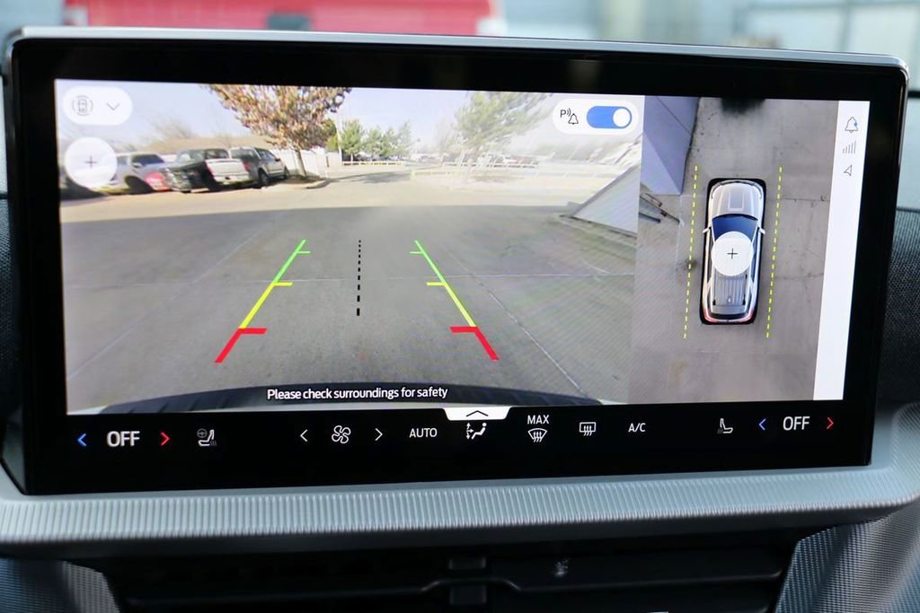 New 2026 Ford Explorer ST-Line w/ ST-Line Street Pack image 12