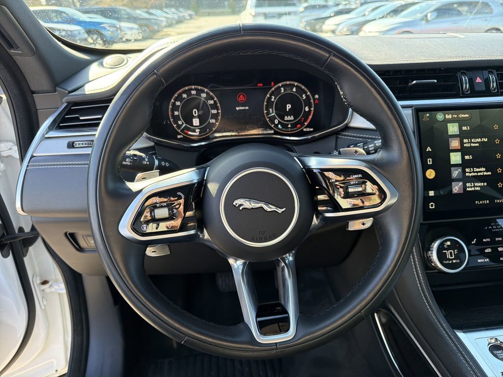 Used 2025 Jaguar F-PACE R-Dynamic S image 26