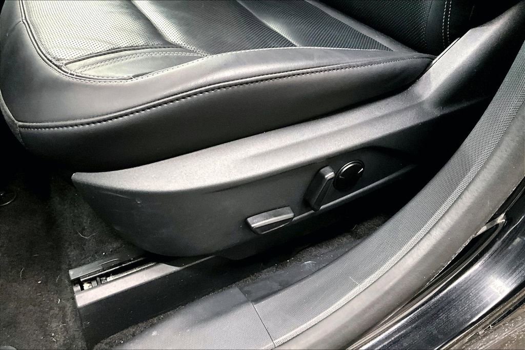 Used 2025 Ford Mustang Mach-E Premium image 38