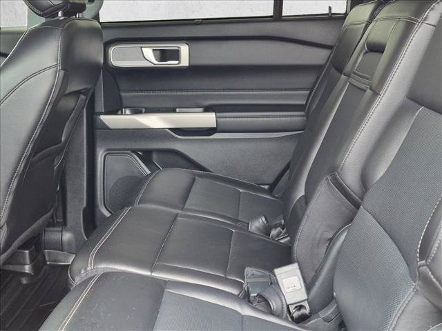 Used 2022 Ford Explorer Limited RWD image 18