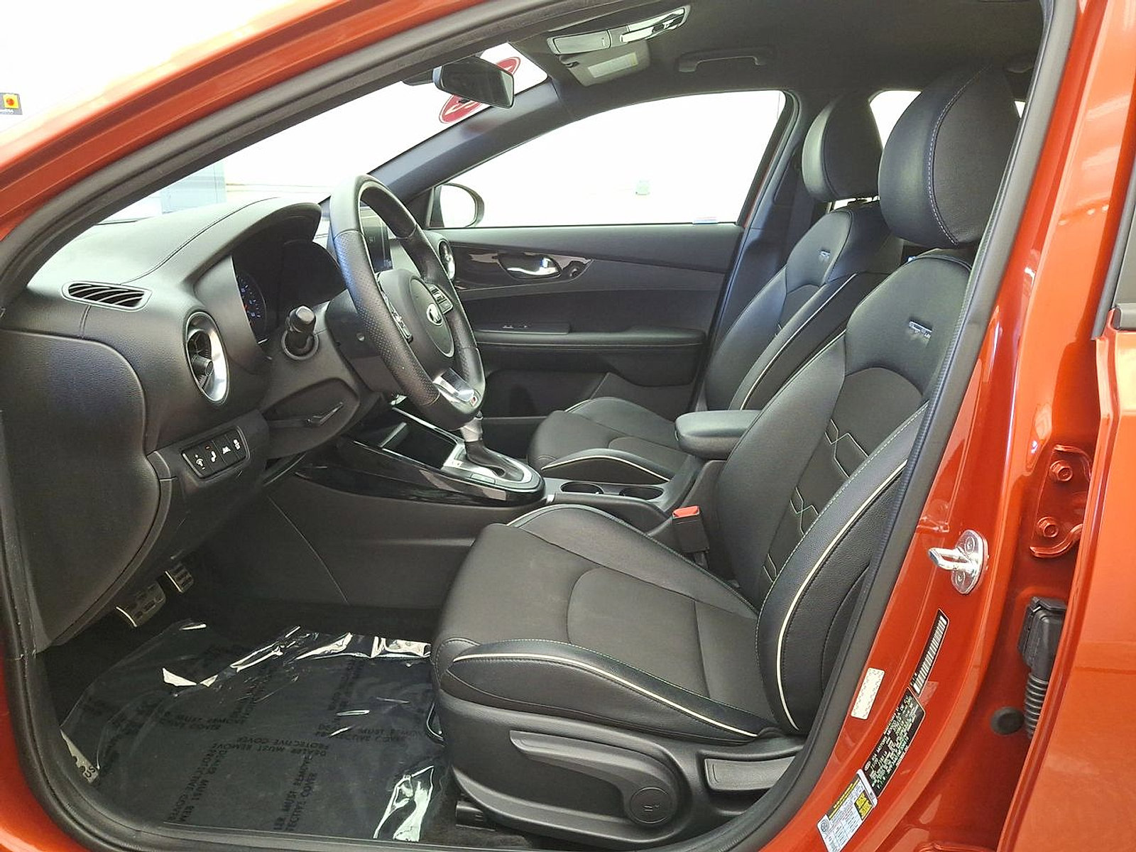 Used 2021 Kia Forte GT-Line image 11