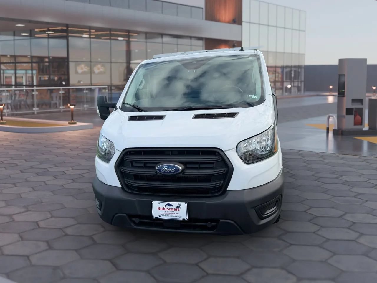 Used 2020 Ford Transit 250 Low Roof AWD image 7