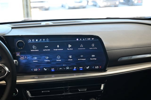 New 2027 Chevrolet Traverse LT w/ Driver Confidence Package FWD image 16