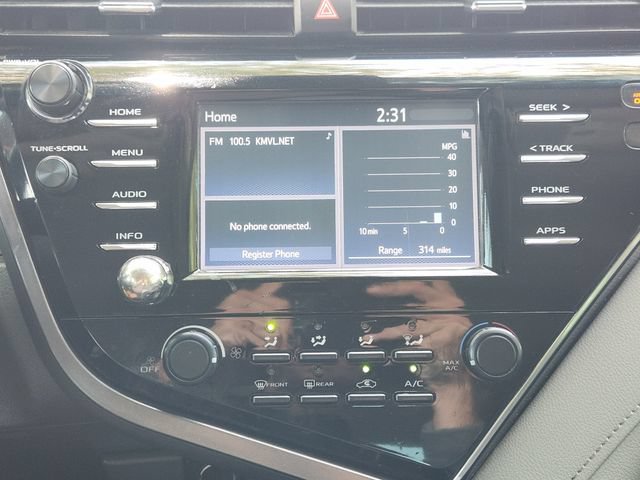 Used 2018 Toyota Camry LE FWD image 17