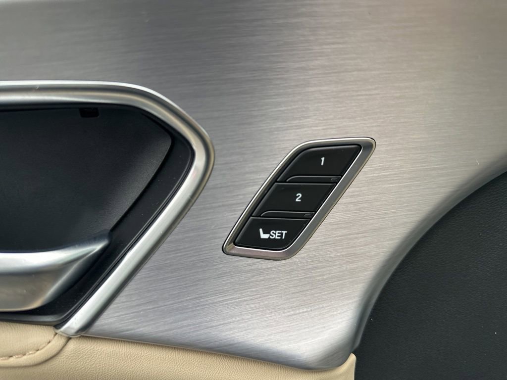 Used 2024 Acura RDX SH-AWD image 18