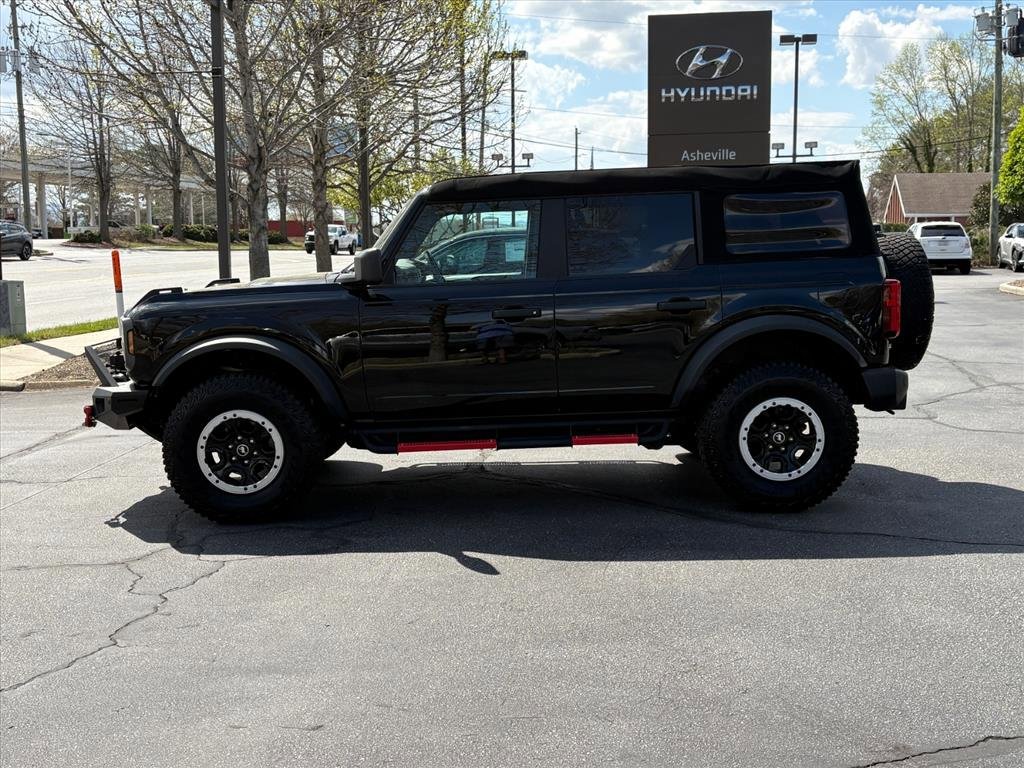 Used 2023 Ford Bronco Big Bend w/ Sasquatch Package image 3
