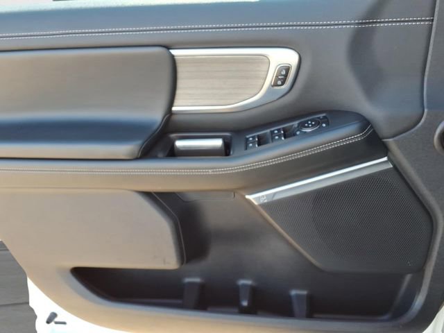 Used 2025 Ford Expedition Max Platinum image 20