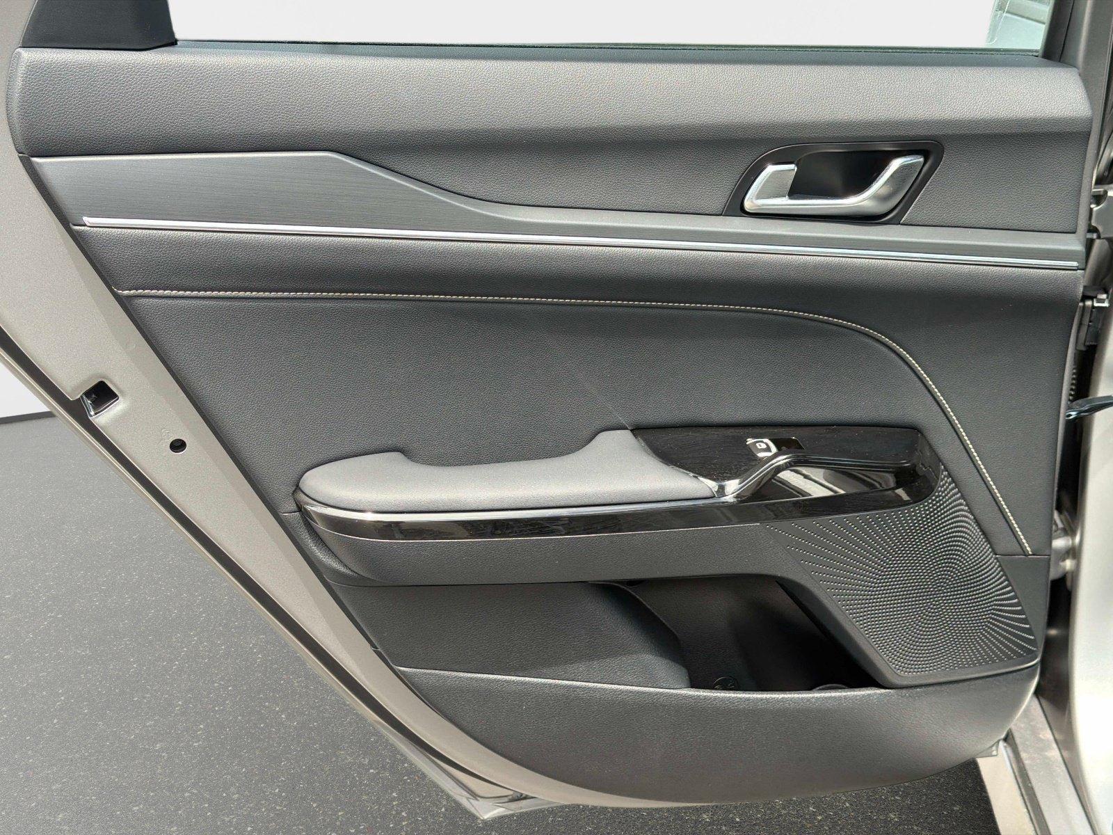 New 2026 Kia K5 GT-Line FWD image 10