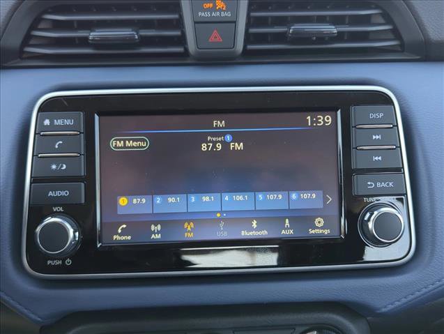 New 2025 Nissan Versa SV w/ Trunk Package image 8