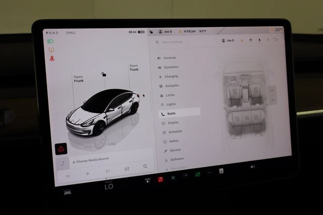 Used 2023 Tesla Model 3 Standard Range RWD image 33