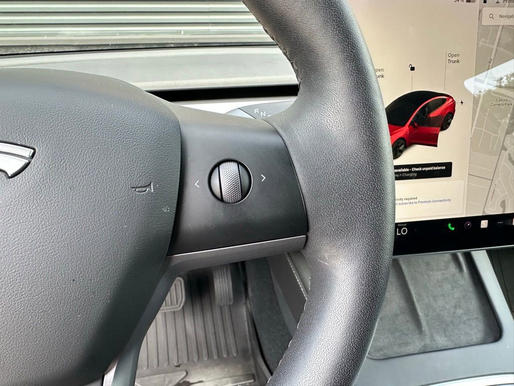 Used 2021 Tesla Model 3 Standard Range Plus RWD image 16