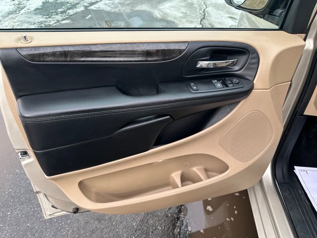 Used 2015 Dodge Grand Caravan SE w/ Quick Order Package 29E SE image 10