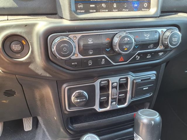 Used 2023 Jeep Gladiator Overland image 17