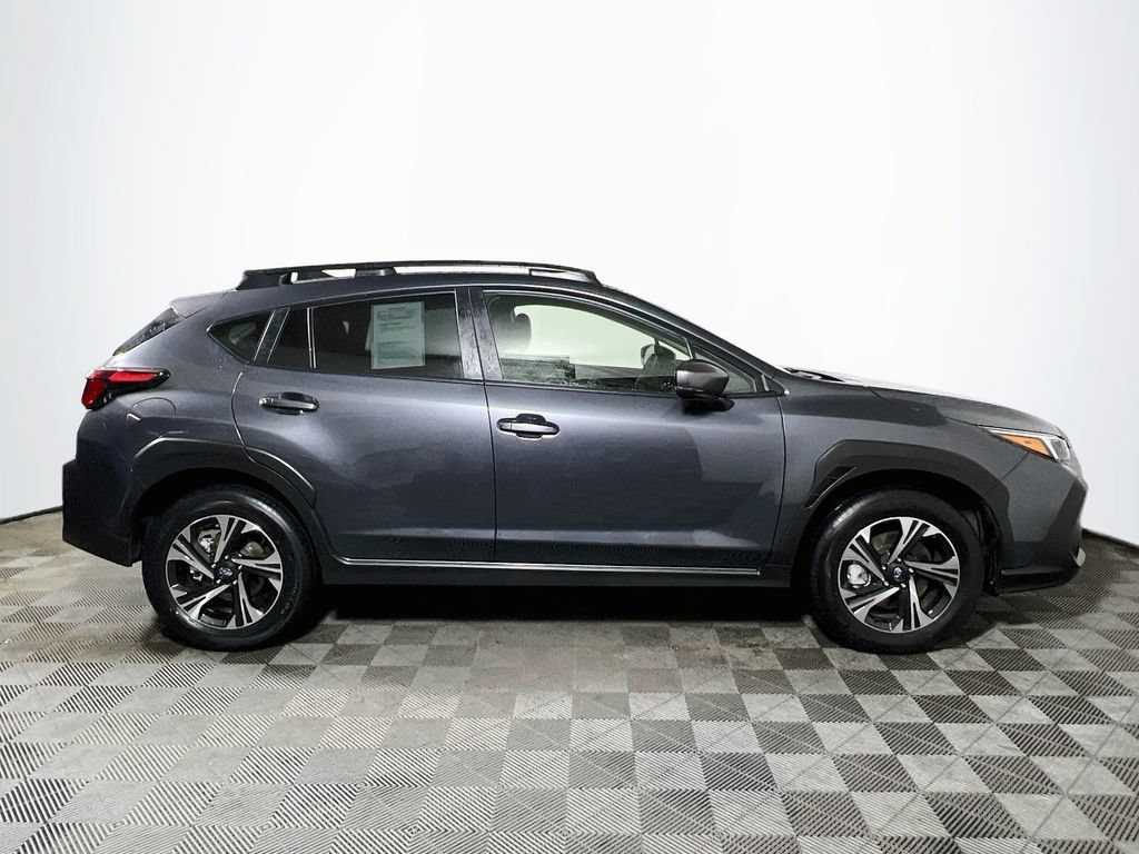 Used 2025 Subaru Crosstrek 2.5i Premium AWD/4WD image 8
