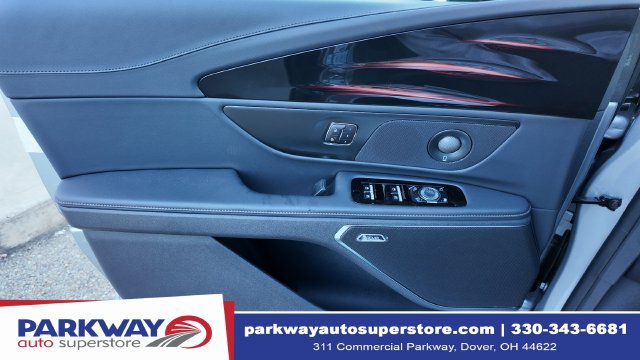 New 2026 Lincoln Nautilus Premier w/ Equipment Group 102A AWD/4WD image 25