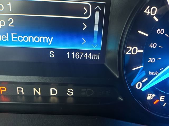 Used 2017 Ford Explorer XLT image 16