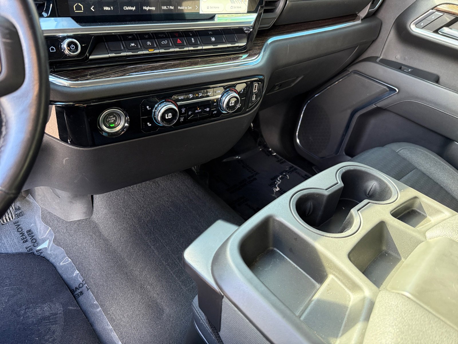 Used 2022 GMC Sierra 1500 Elevation w/ LPO, Elevation Black Package image 13