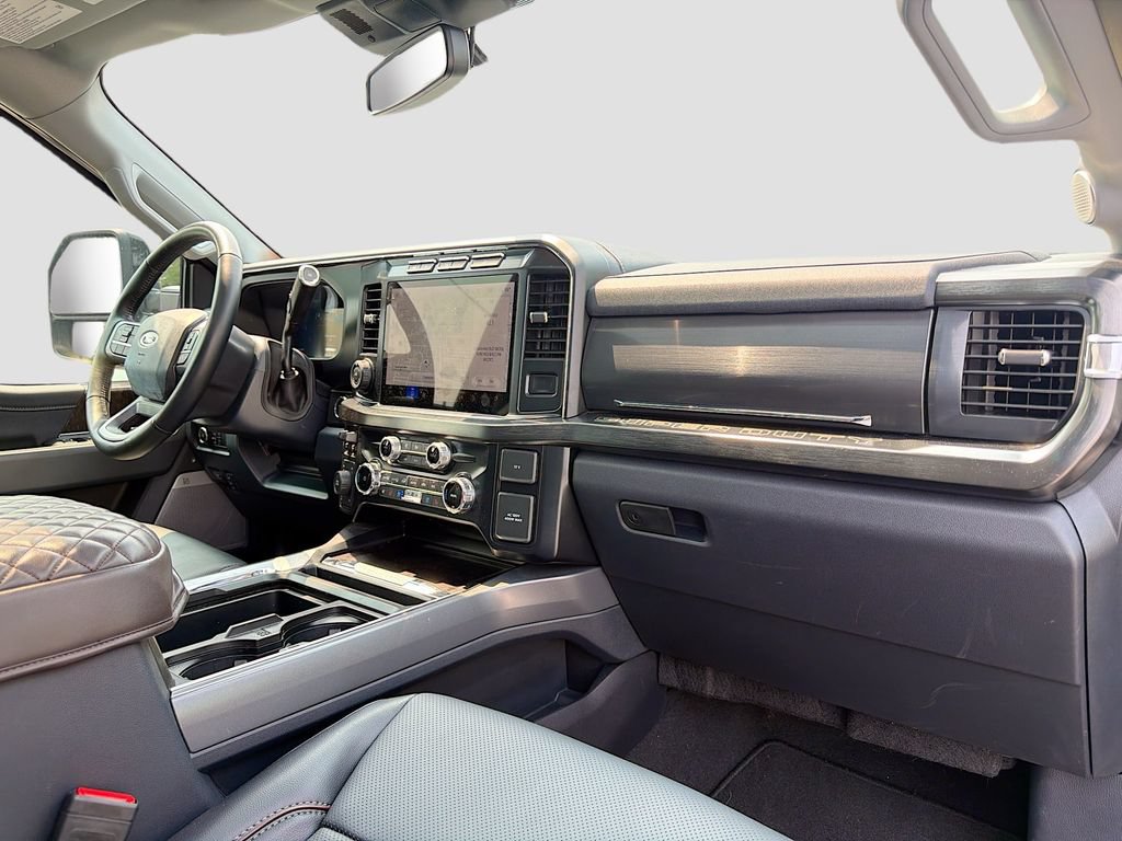 Used 2024 Ford F250 Lariat w/ Lariat Ultimate Package AWD/4WD image 30