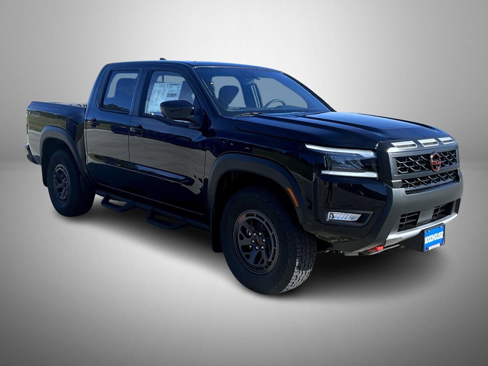 New 2026 Nissan Frontier PRO-4X w/ Pro-4x Convenience Package image 3