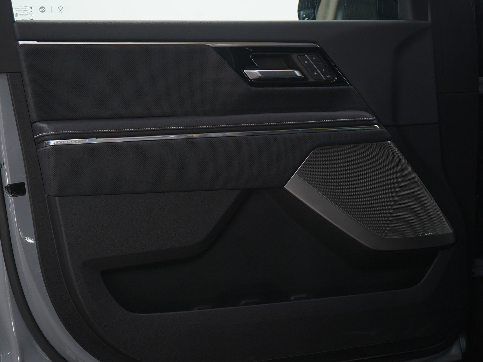 Used 2024 GMC Sierra EV Denali image 21