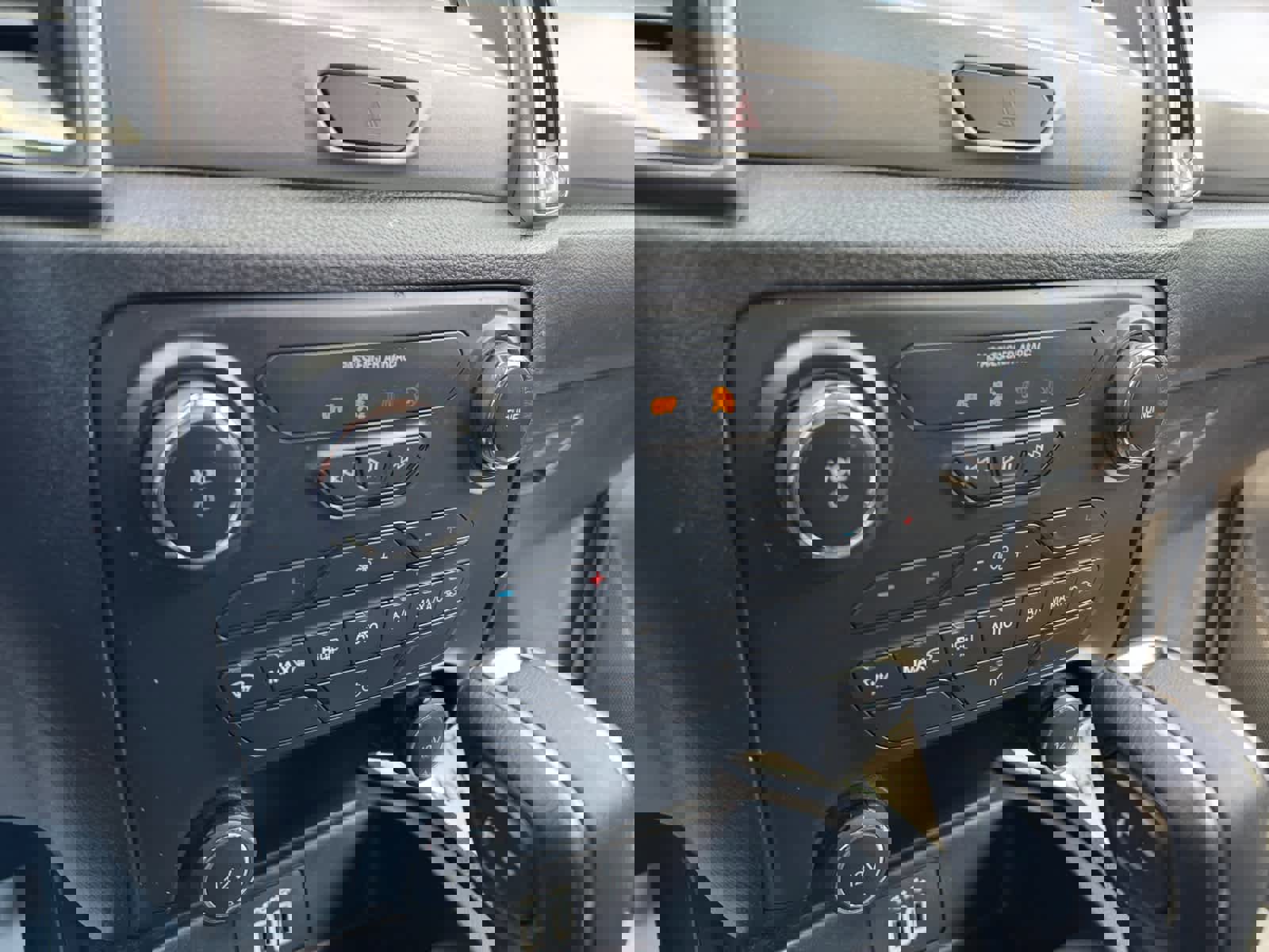 Used 2020 Ford Ranger XLT w/ Technology Package AWD/4WD image 20