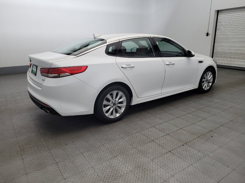 Used 2016 Kia Optima EX image 10
