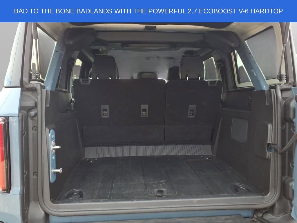 Used 2025 Ford Bronco Badlands image 15