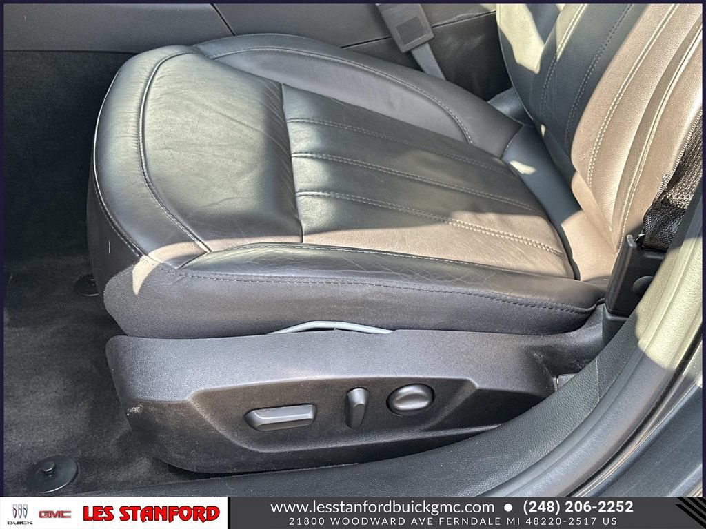 Used 2016 Buick Regal Premium FWD image 18