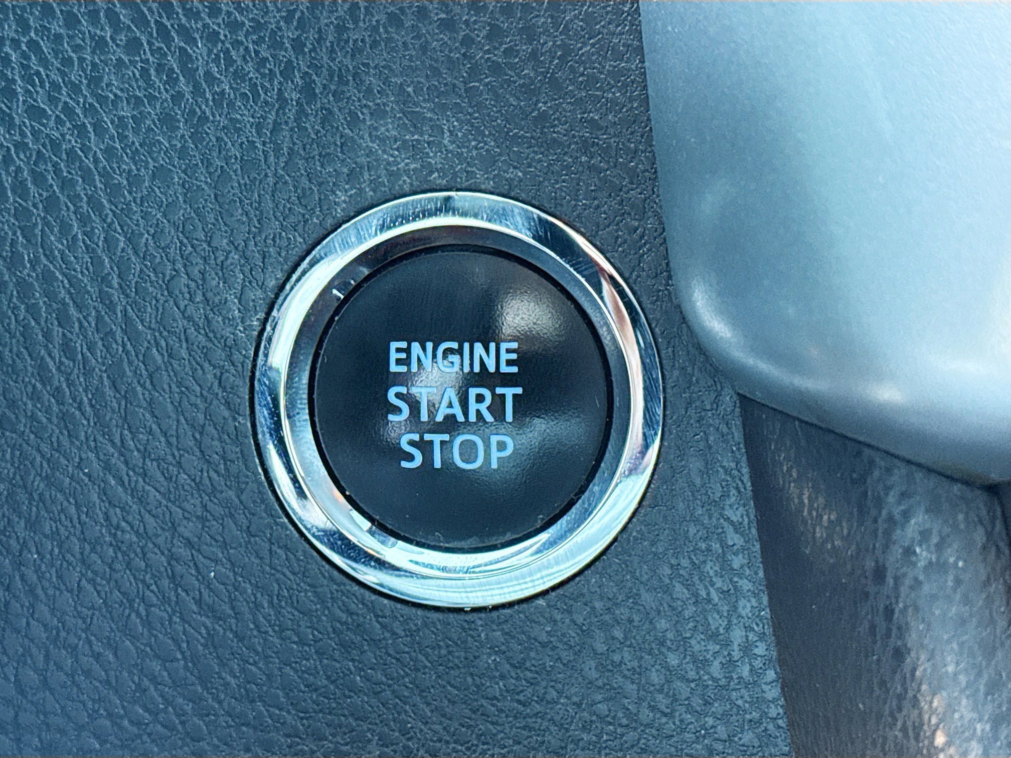 Used 2019 Toyota Highlander Limited image 38