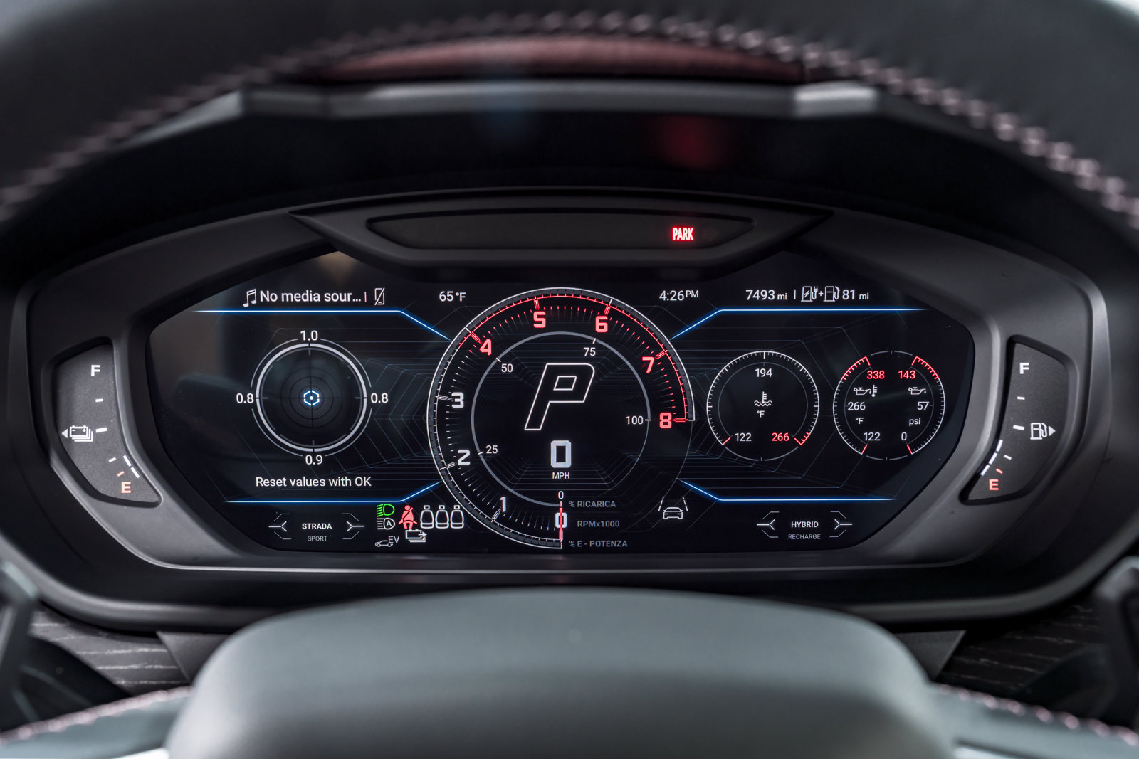 Used 2025 Lamborghini Urus SE AWD/4WD image 17