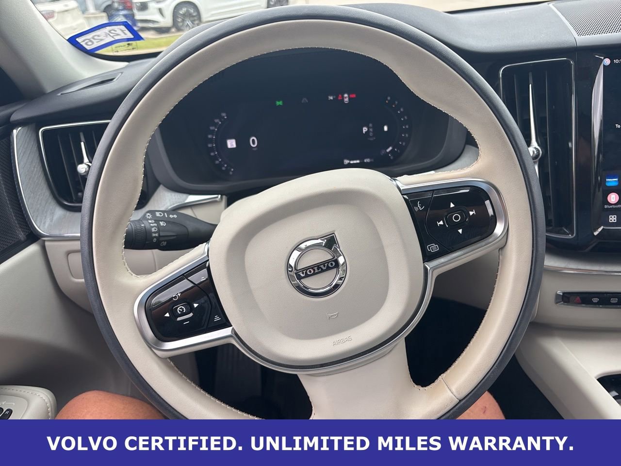 Certified 2024 Volvo XC60 B5 Plus w/ Protection Package Premier image 26