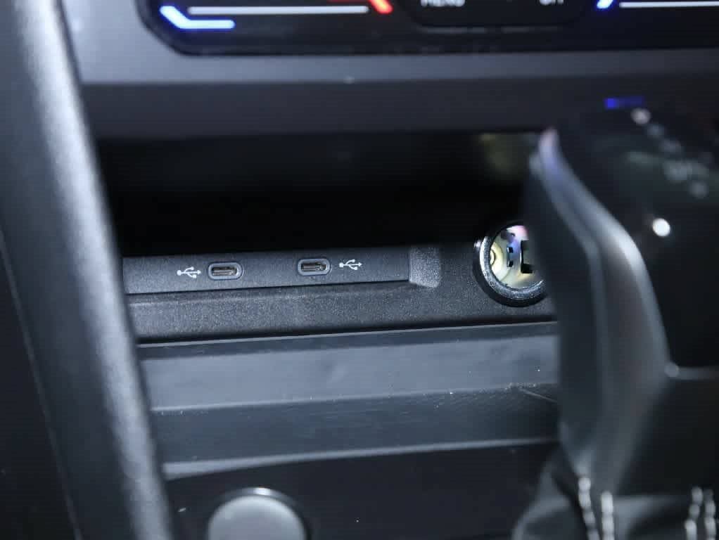 Certified 2023 Volkswagen Tiguan SE AWD/4WD image 26